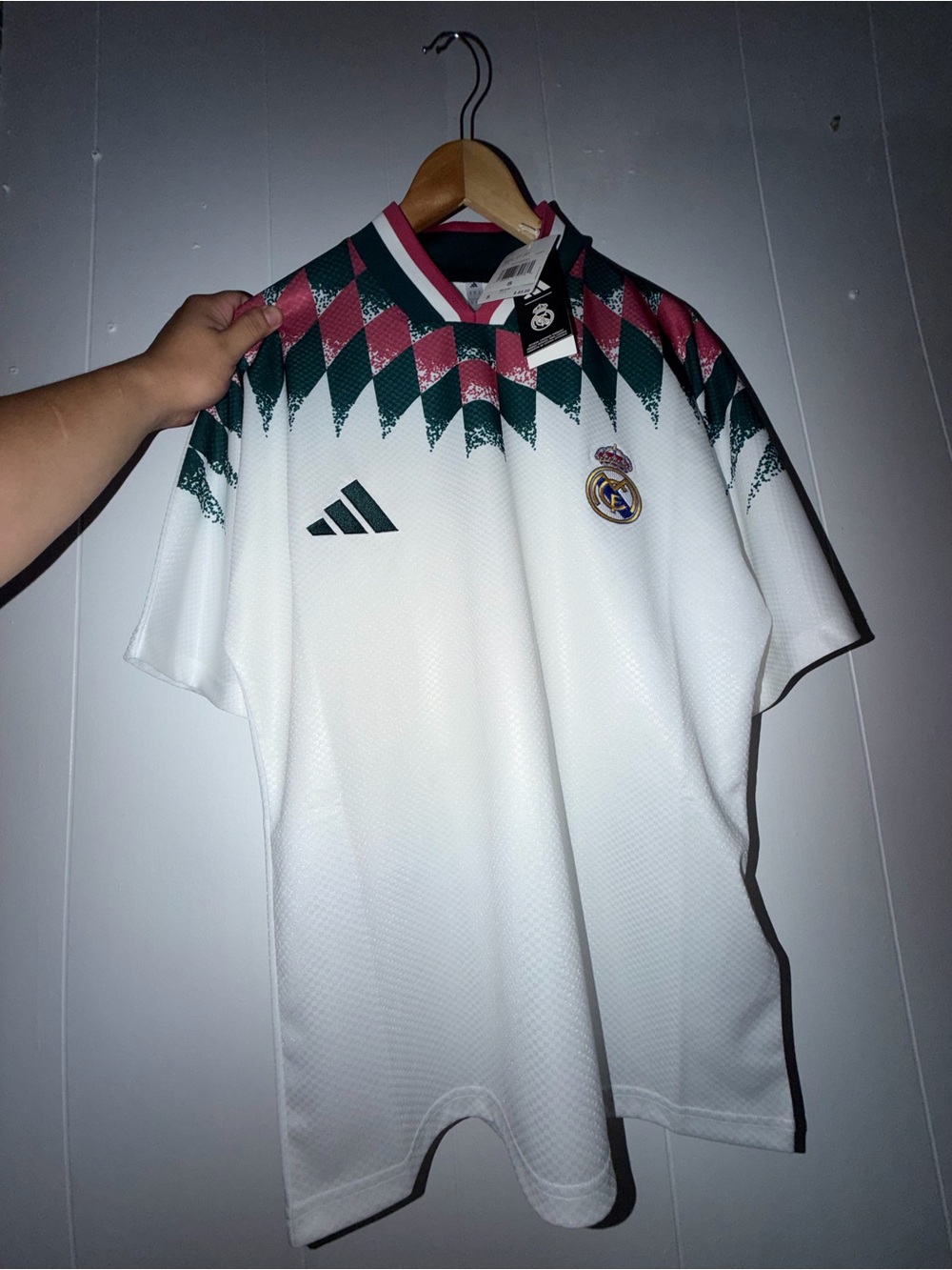 Men adidas Stadium version Real Madrid jersey Size S
